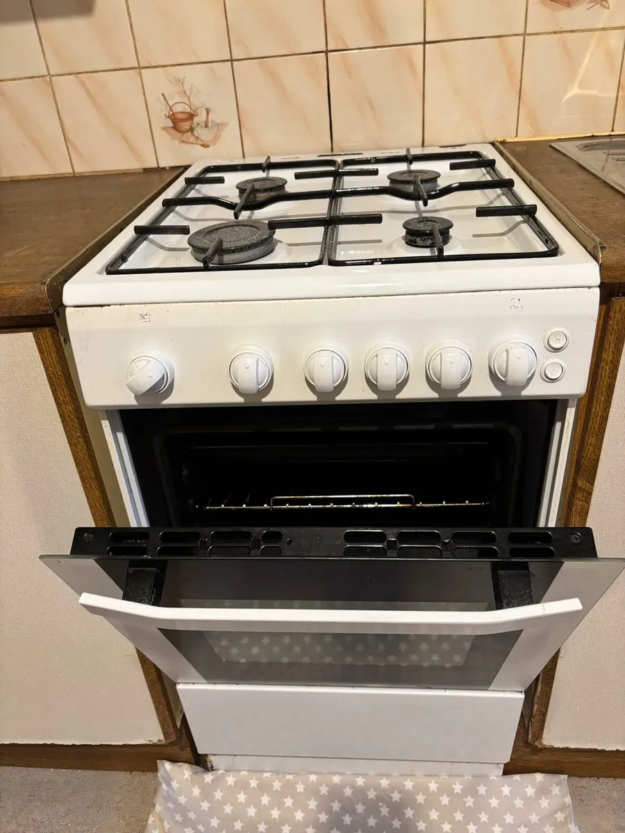 Gas Cooker - Image 2