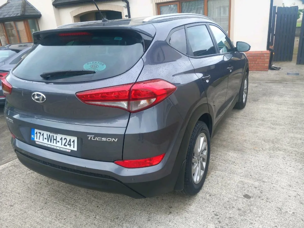 2017 Hyundai Tucson 1.7 diesel comfort plius - Image 2