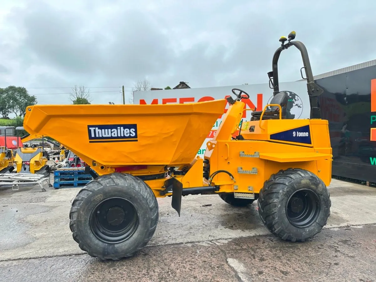 2016 THWAITES 9 TON...SWIVEL DUMPER ...1,900 hrs - Image 3