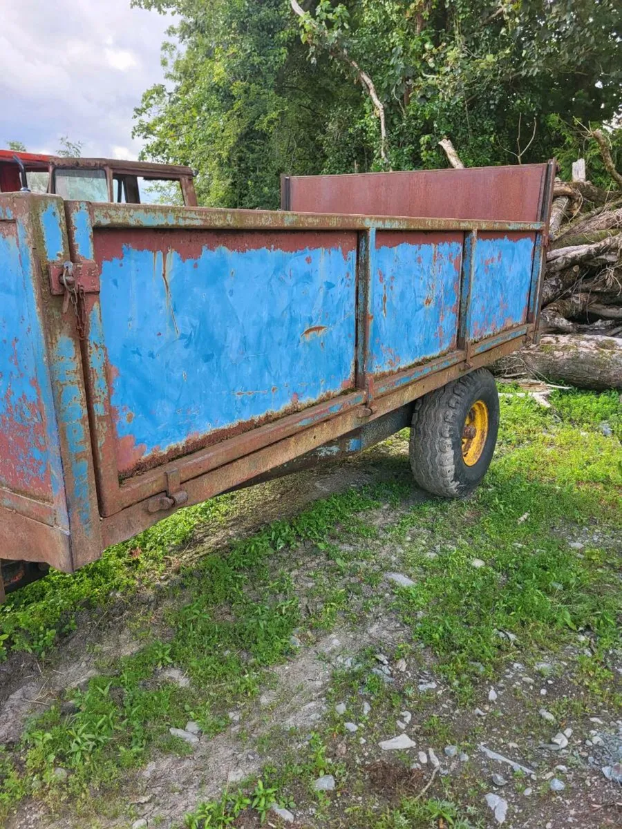 Tipping trailer - Image 3