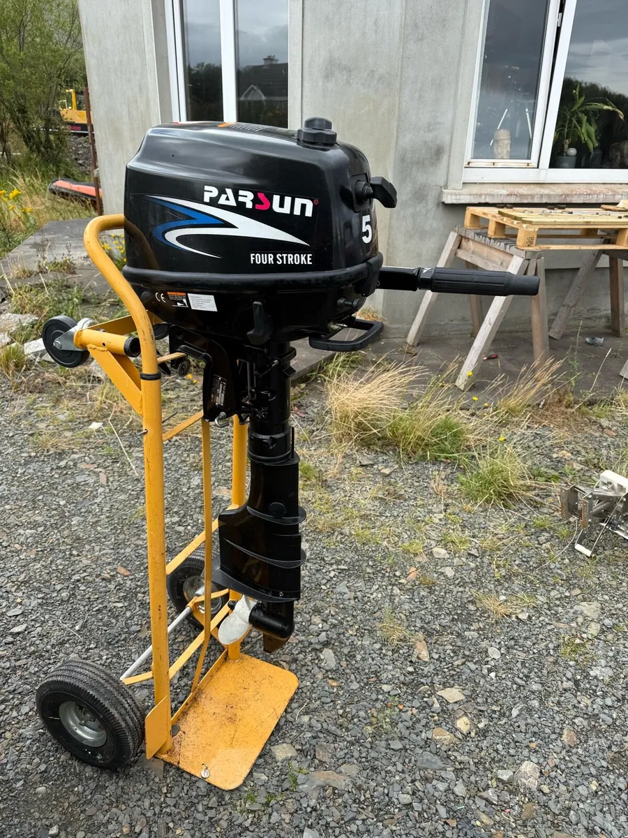 Parsun 5hp outboard longshaft(only 1/2 hour use) - Image 1