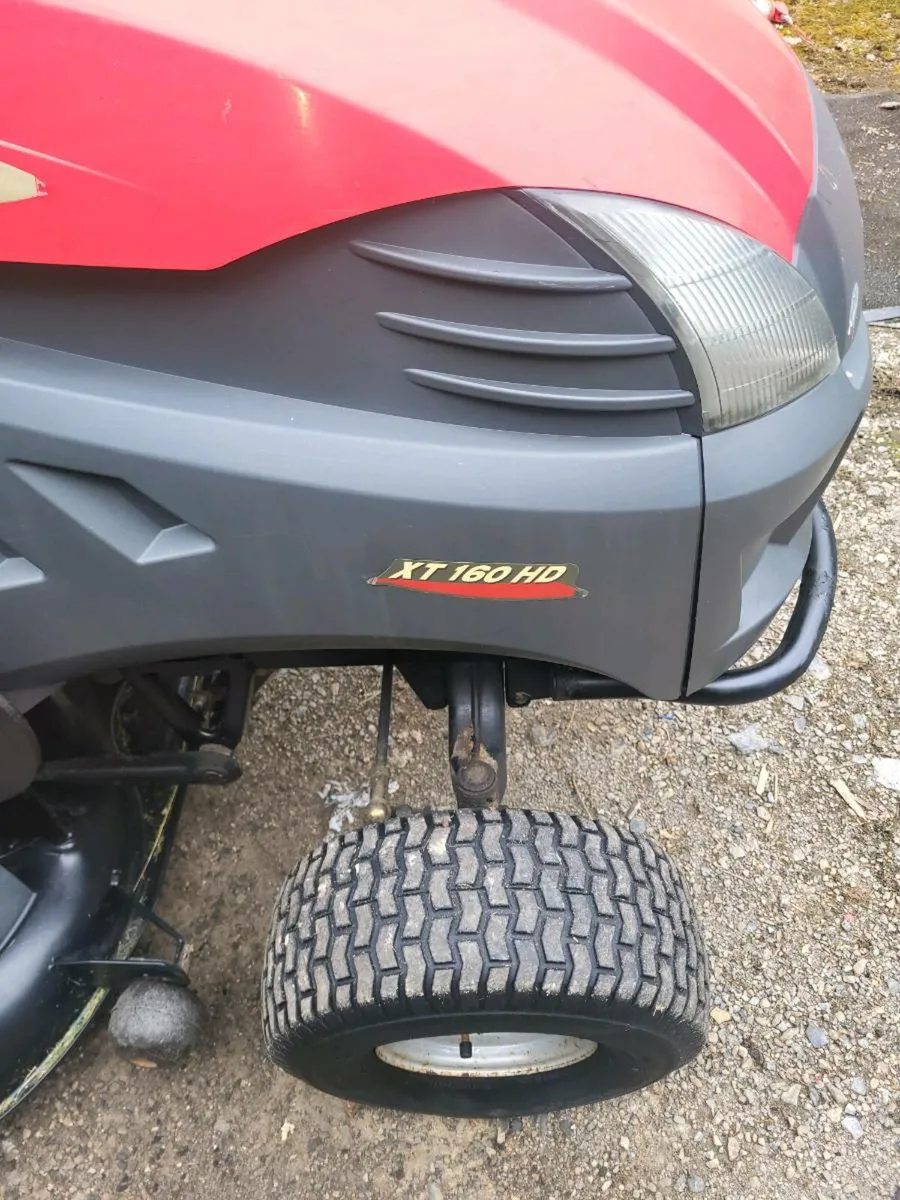 Castlegarden ride on mower - Image 3