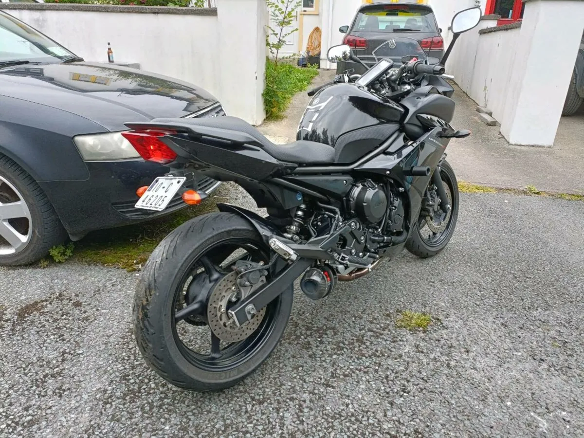 Yamaha XJ6 Diversion F - Image 2