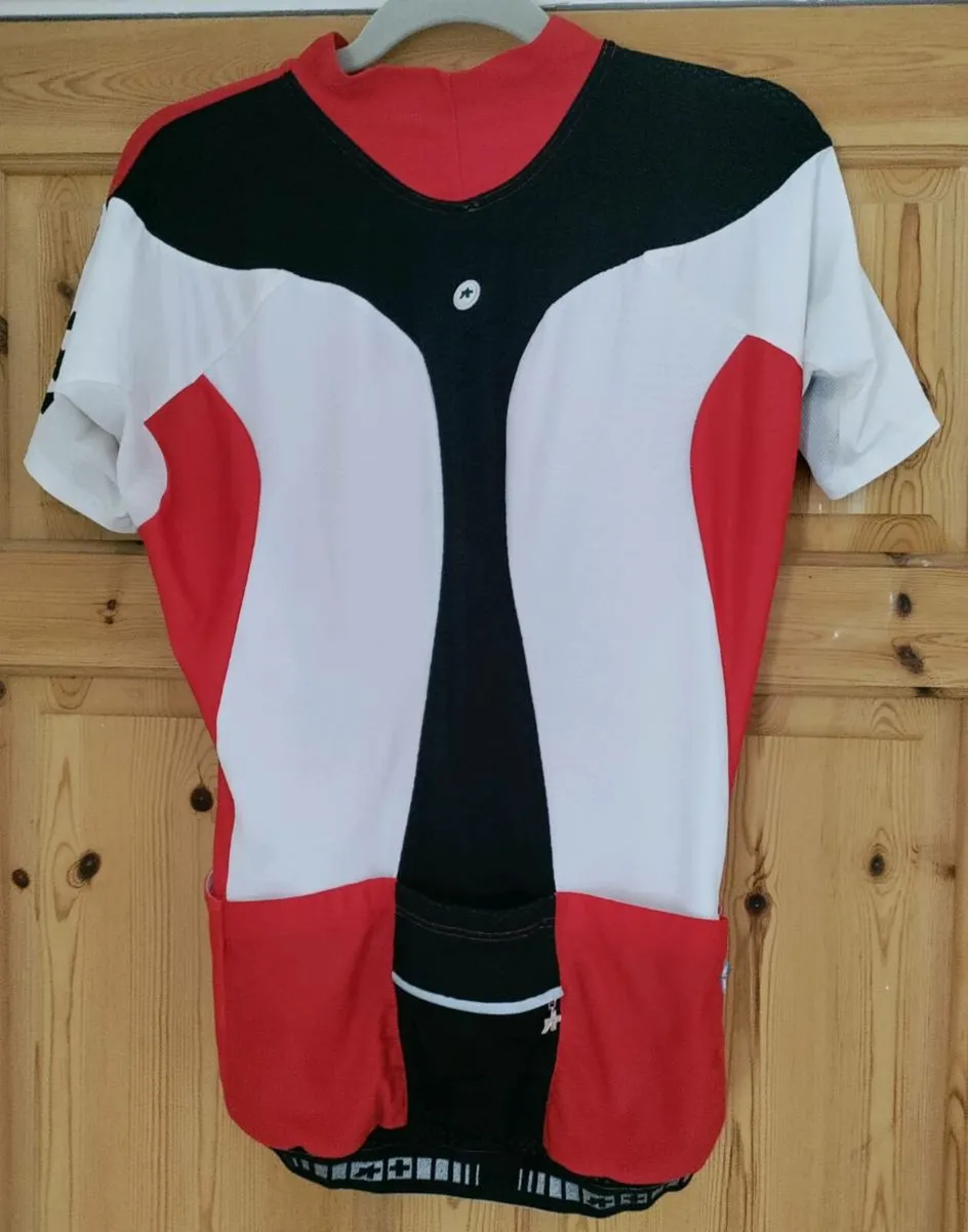 Assos cycling jersey XL - Image 1
