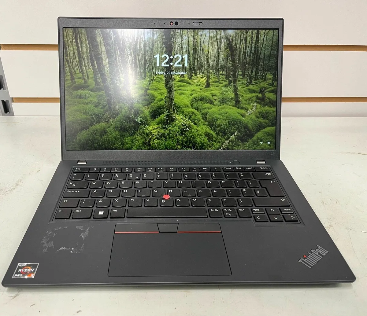 Lenovo Thinkpad L14 - Image 1