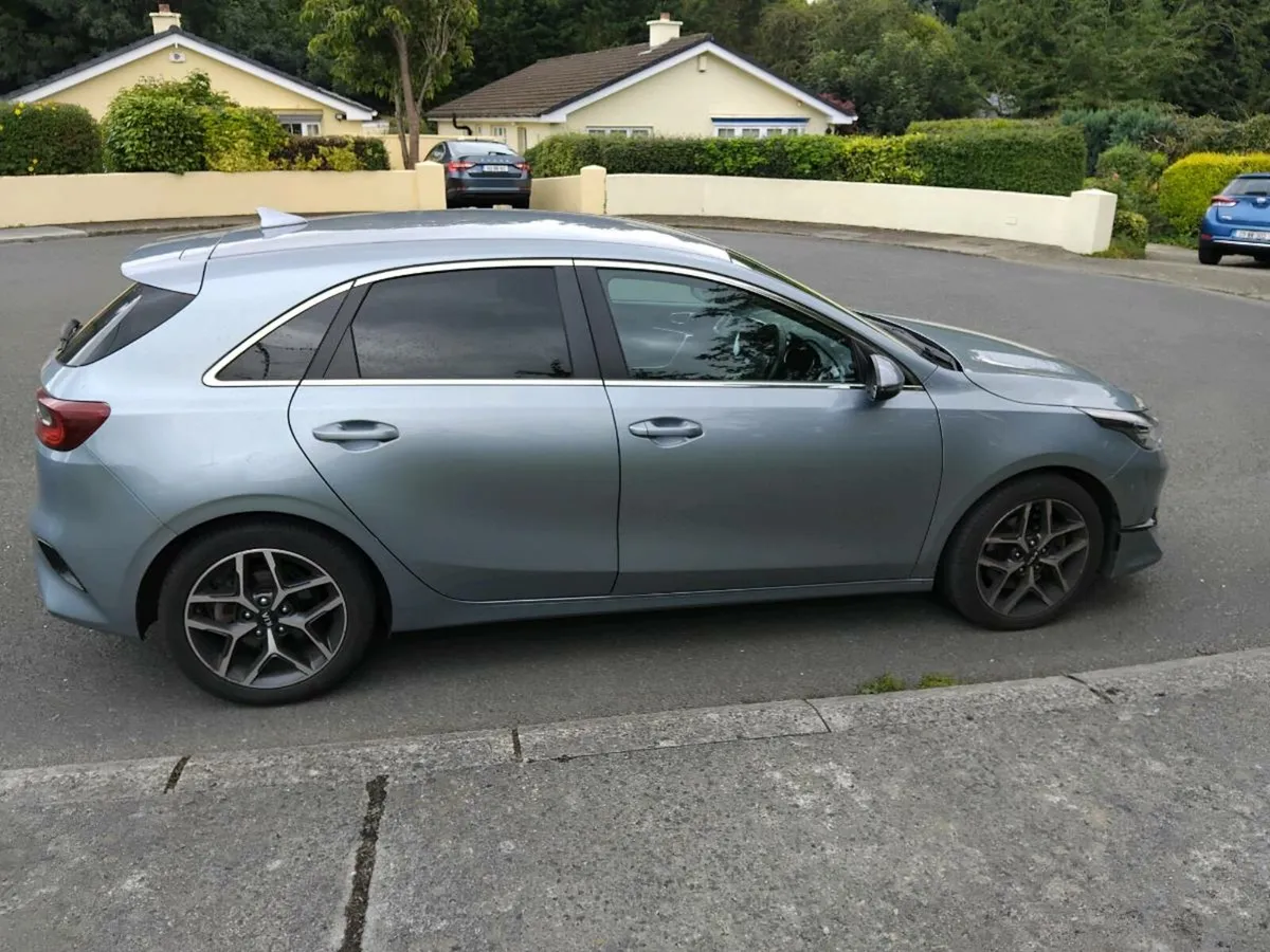 2023 Kia Ceed 3 ISG - Image 3