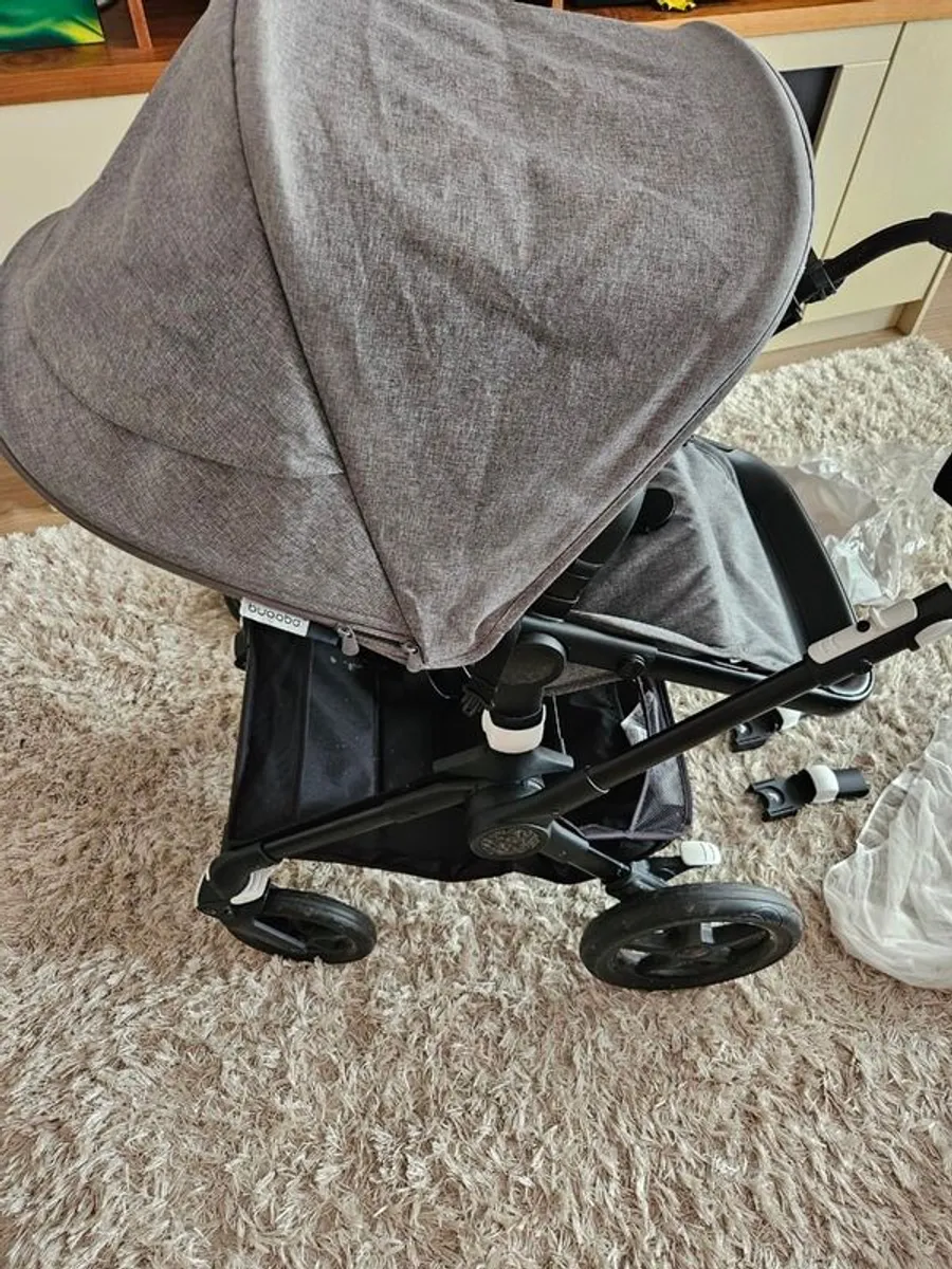 Bugaboo Fox 2 & BeSafe bundle - Image 2