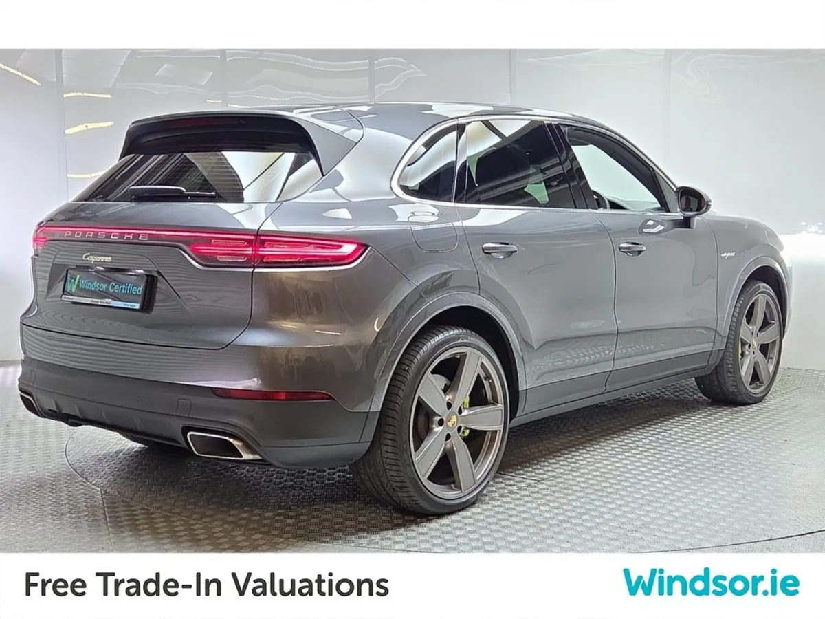 Porsche Cayenne V6 E-hybrid 462 BHP - Image 4