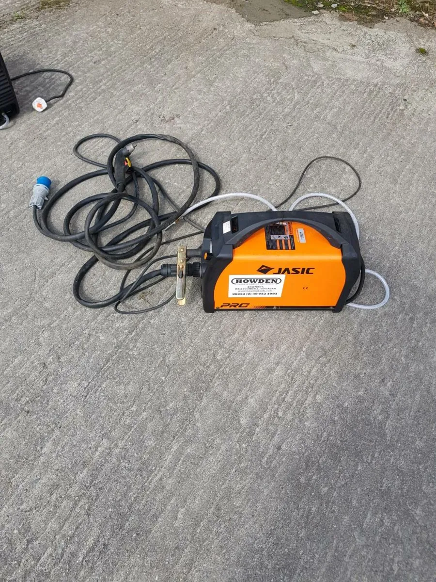Plasma cutter - Image 1