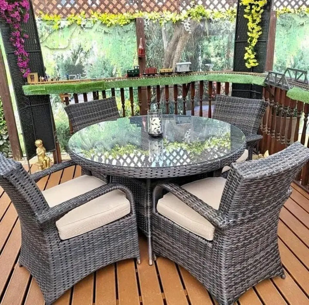 4 seaters patio set - Image 1