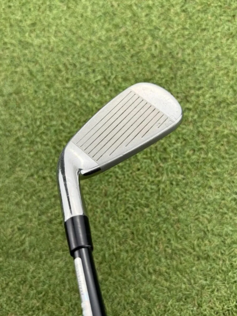 CLEVELAND LAUNCHER HB TURBO #5 IRON 23° / LADIES - Image 3