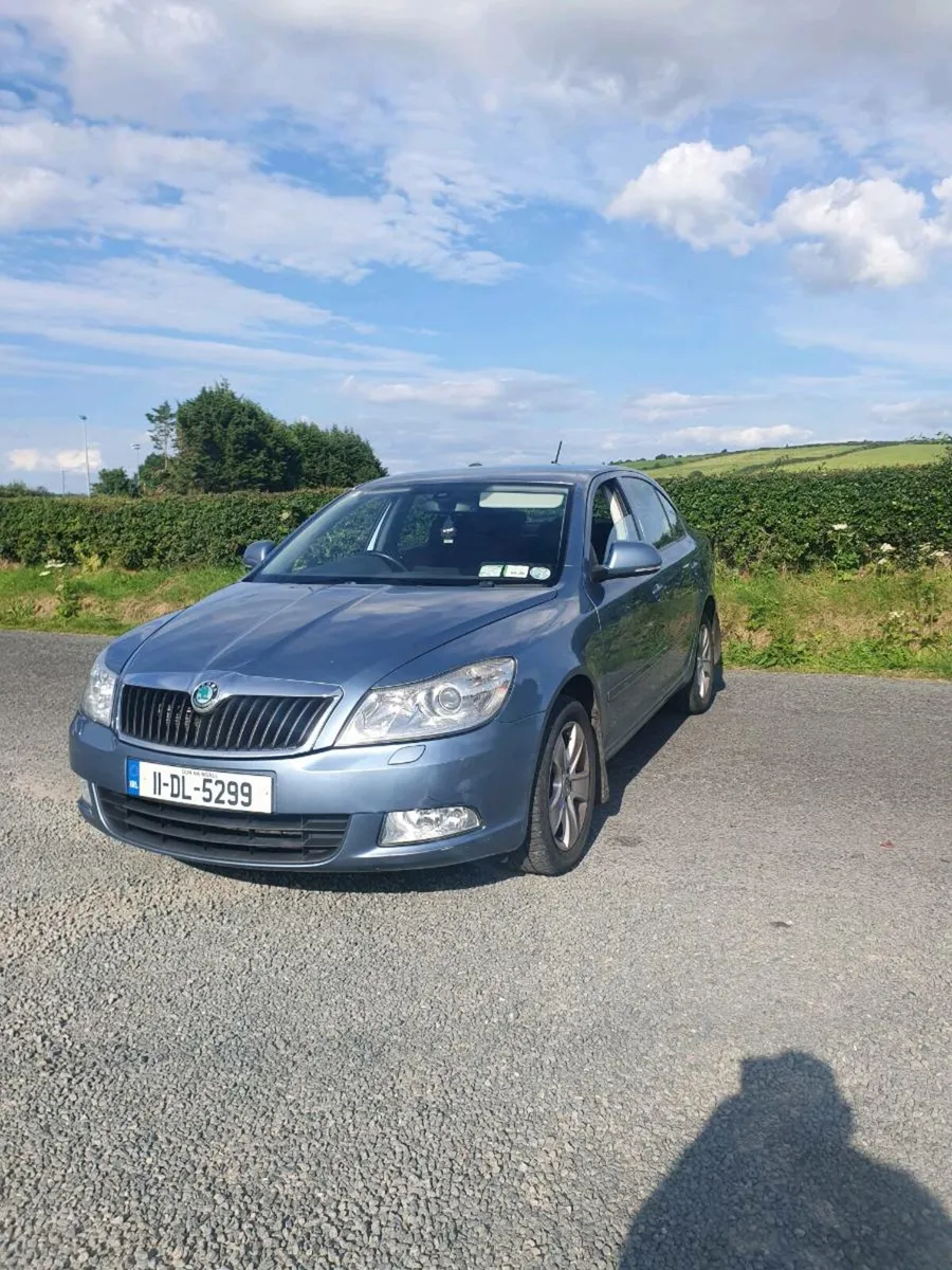 Car - Image 1