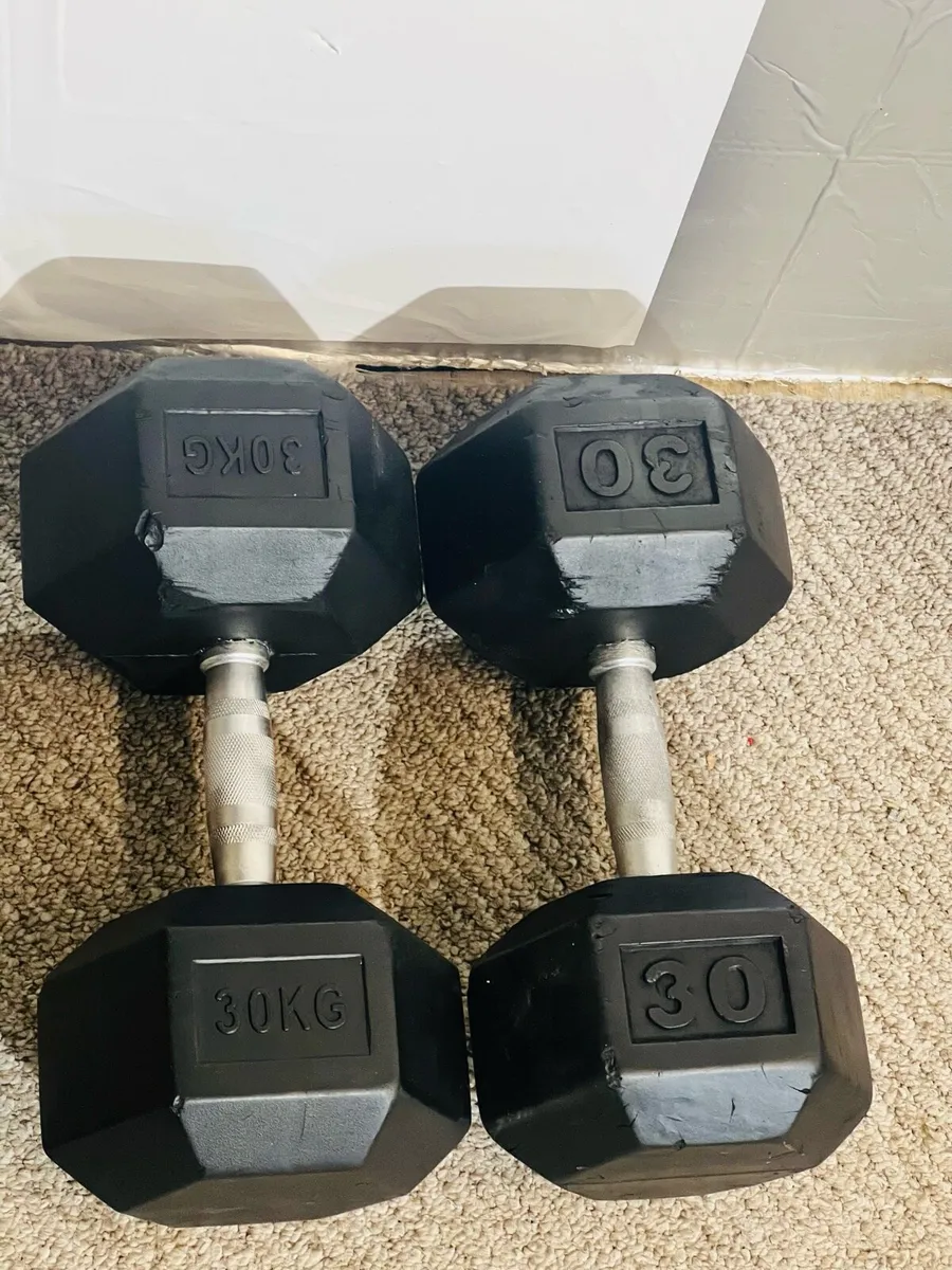 2 X 30 KG HEX DUMBBELLS - Image 2