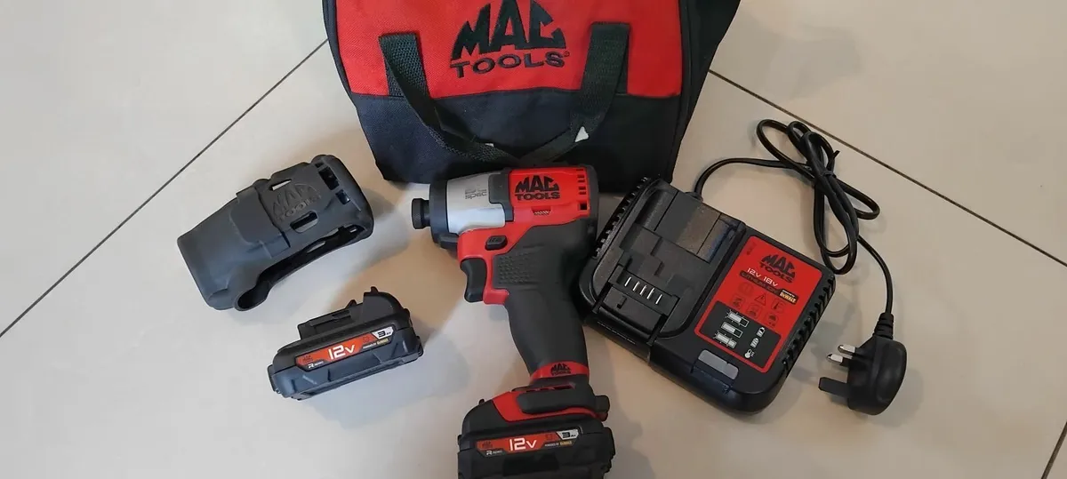 Mac Tool MCF801 12v impact Driver - Image 1