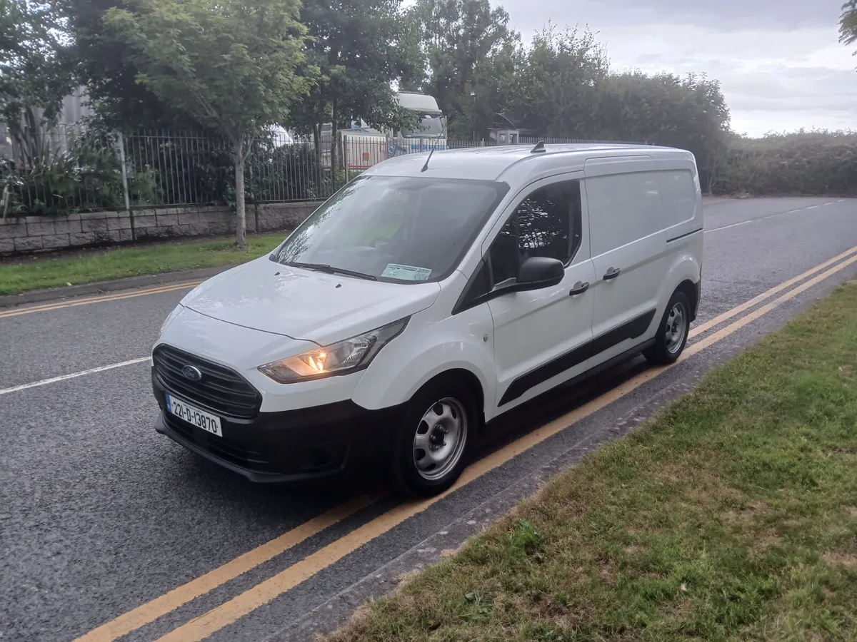 Ford Transit Connect 2022 - Image 2