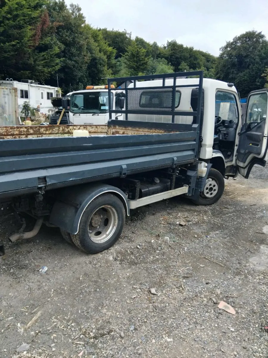 2017 Mitsubishi Canter fuso 3c13 3.5tone - Image 3