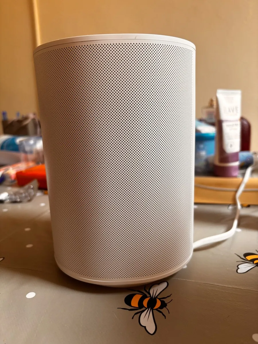 Speaker - Image 3