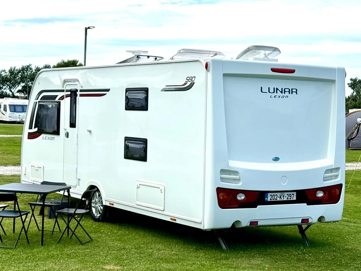 2017 Lunar Lexon 580 - 5-6 berth fixed bunk beds - Image 1