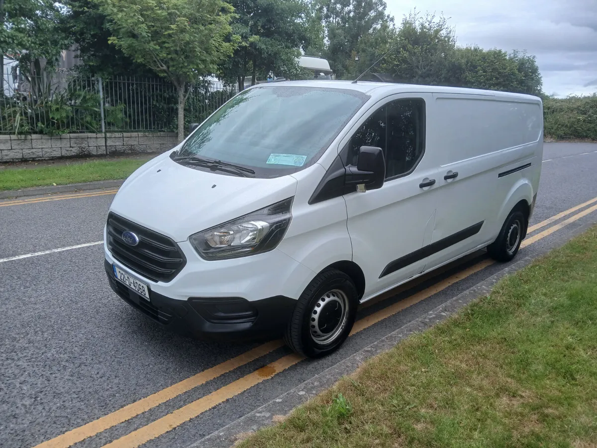 Ford Transit Custom 2022 - Image 4