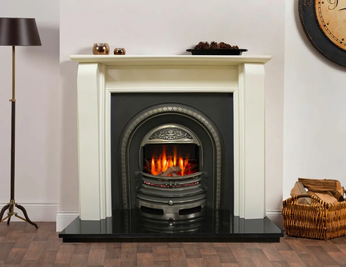 Iconic 450 Lombard Electric Fire - Image 1