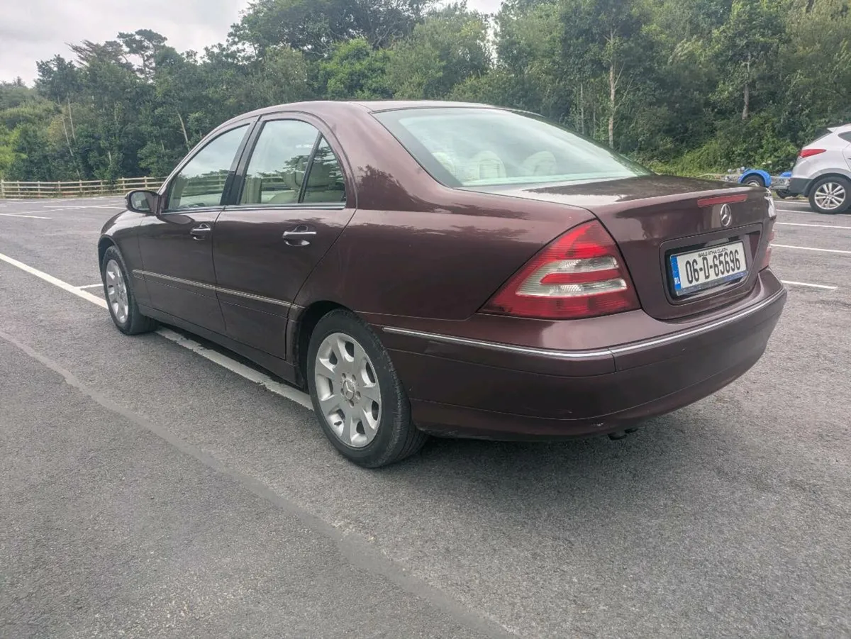 Mercedes Benz C180 - Image 3