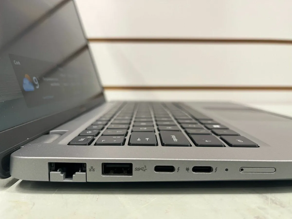 Dell Latitude 5440 - Image 3