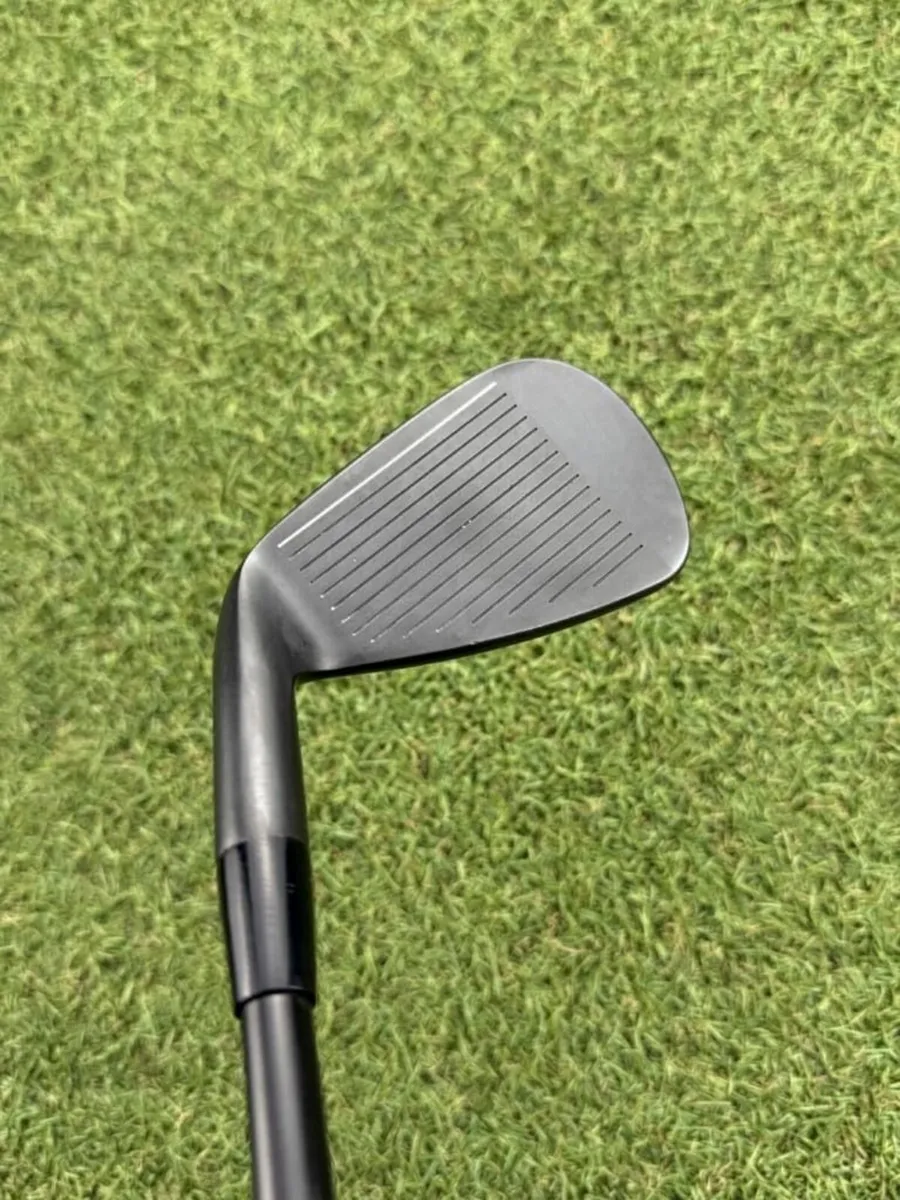 COBRA FORGED TEC ONE #8 IRON 35° / REGULAR - Image 3