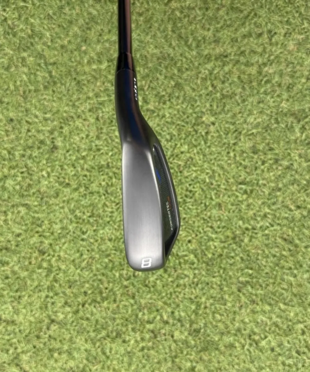 COBRA FORGED TEC ONE #8 IRON 35° / REGULAR - Image 4