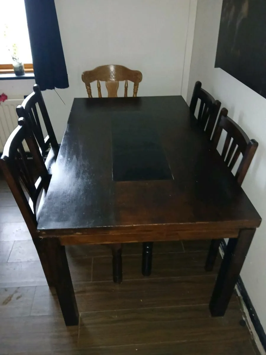 Kitchen dining table and chairs - Image 1