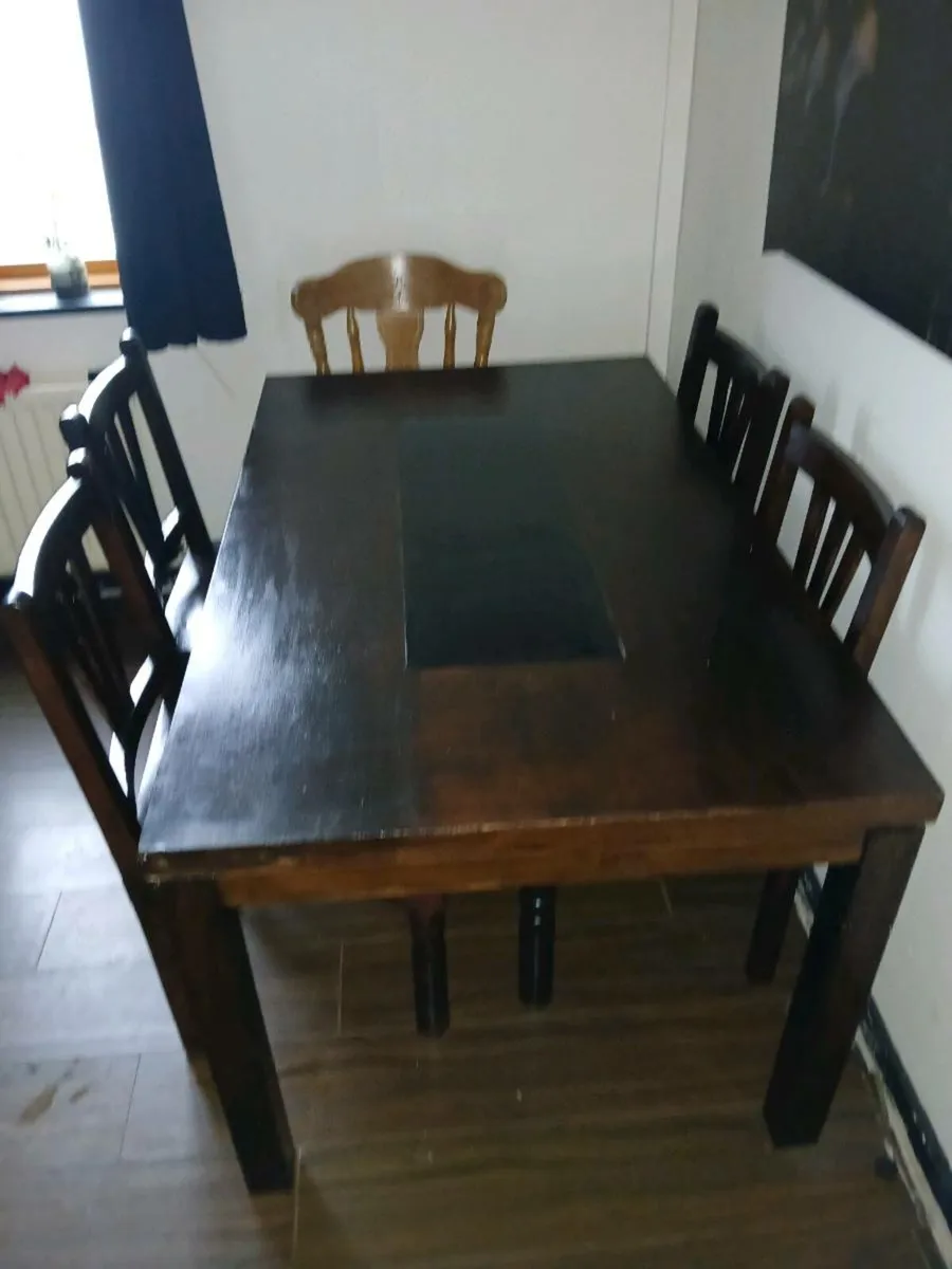 Kitchen dining table and chairs - Image 2