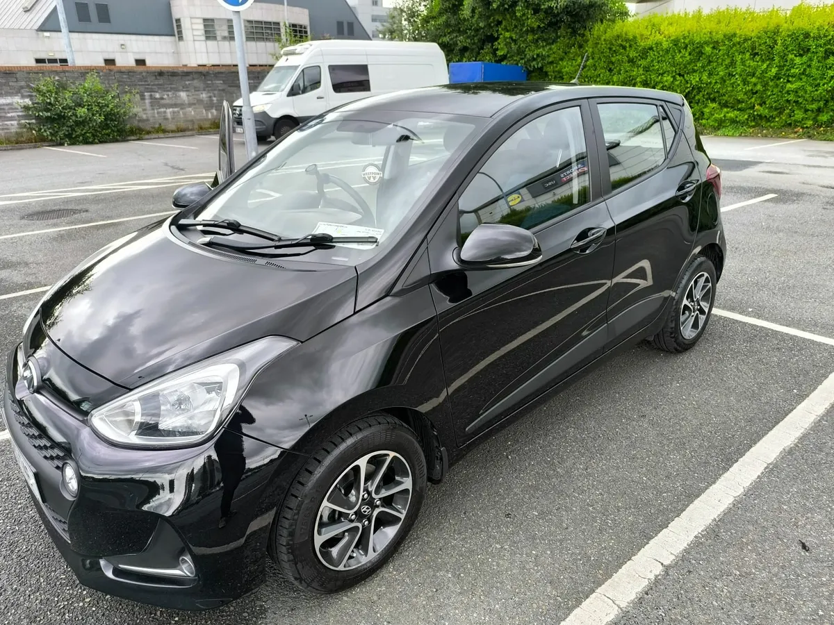 Hyundai i10 2019 Deluxe - Mint Condition - Image 1