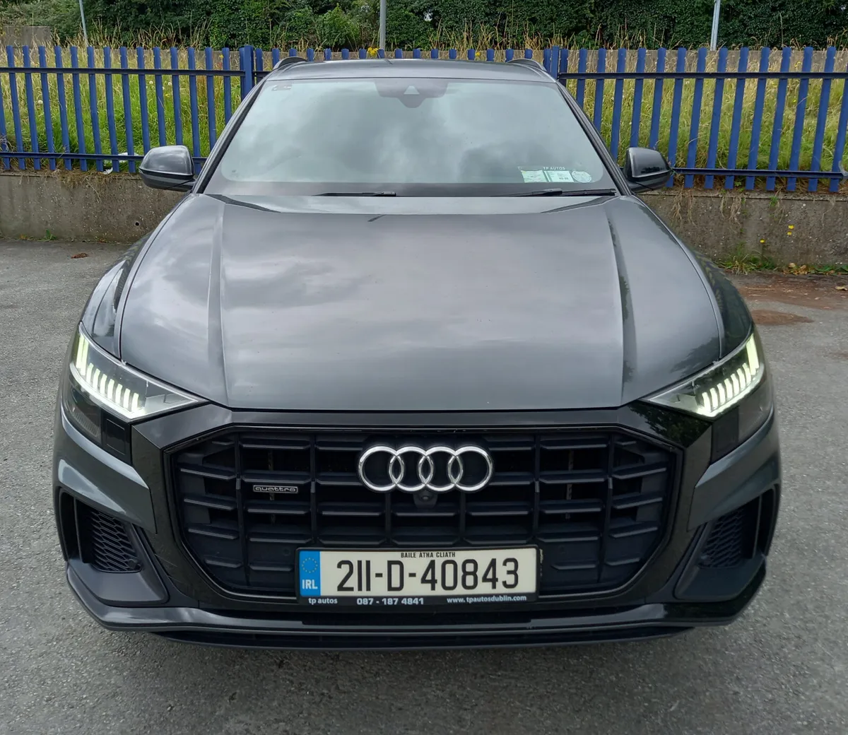 2021 (211) AUDI Q8 3.0 60 TFSI E Q COMPETITION - Image 2