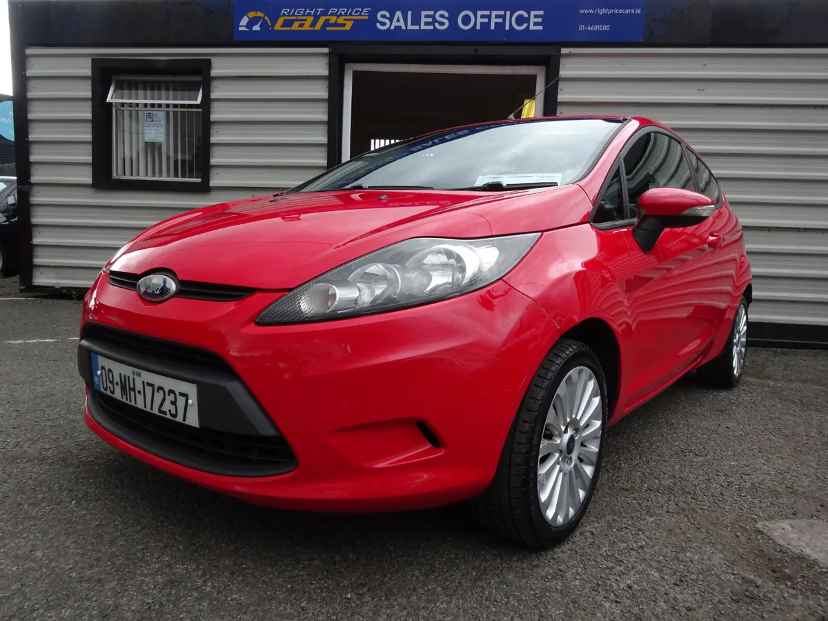 FORD FIESTA 1.25 PETROL 3 DOOR EDGE - Image 3