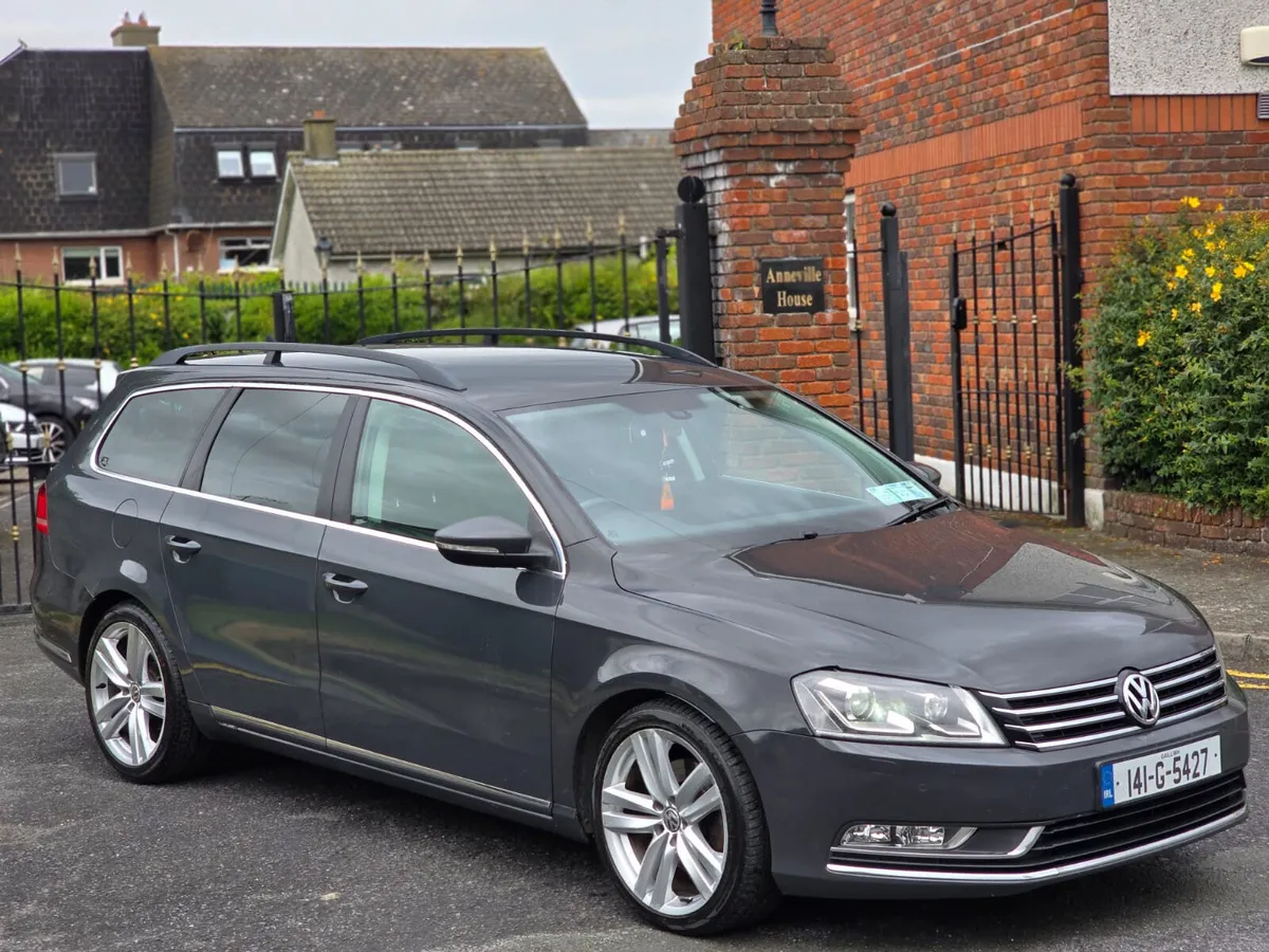 2014 Volkswagen Passat Diesel - Image 1