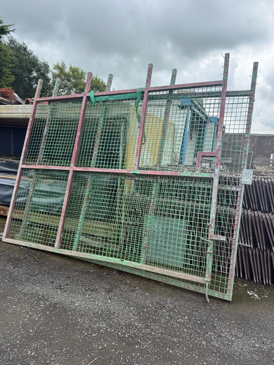 Set of industrial gates - Image 2