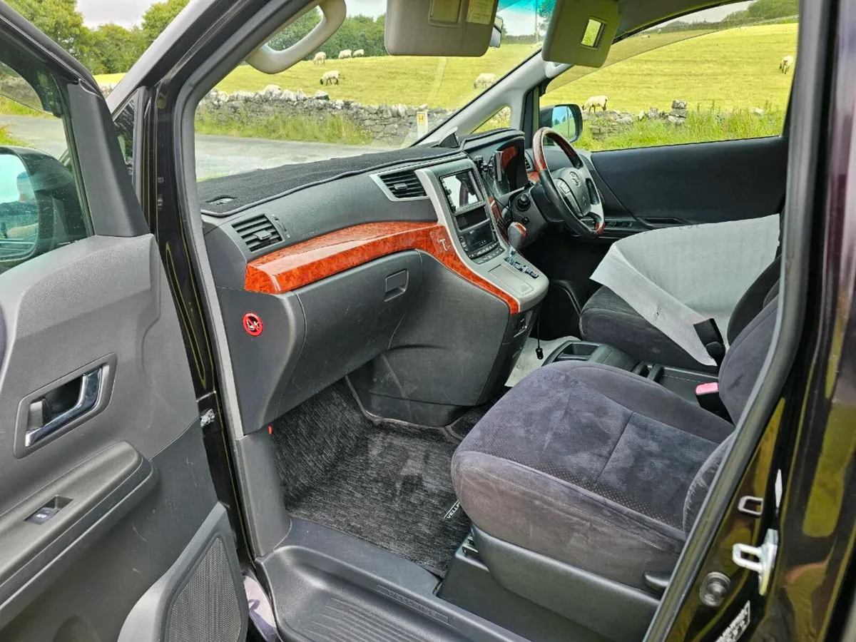 Toyota velfire - Image 2