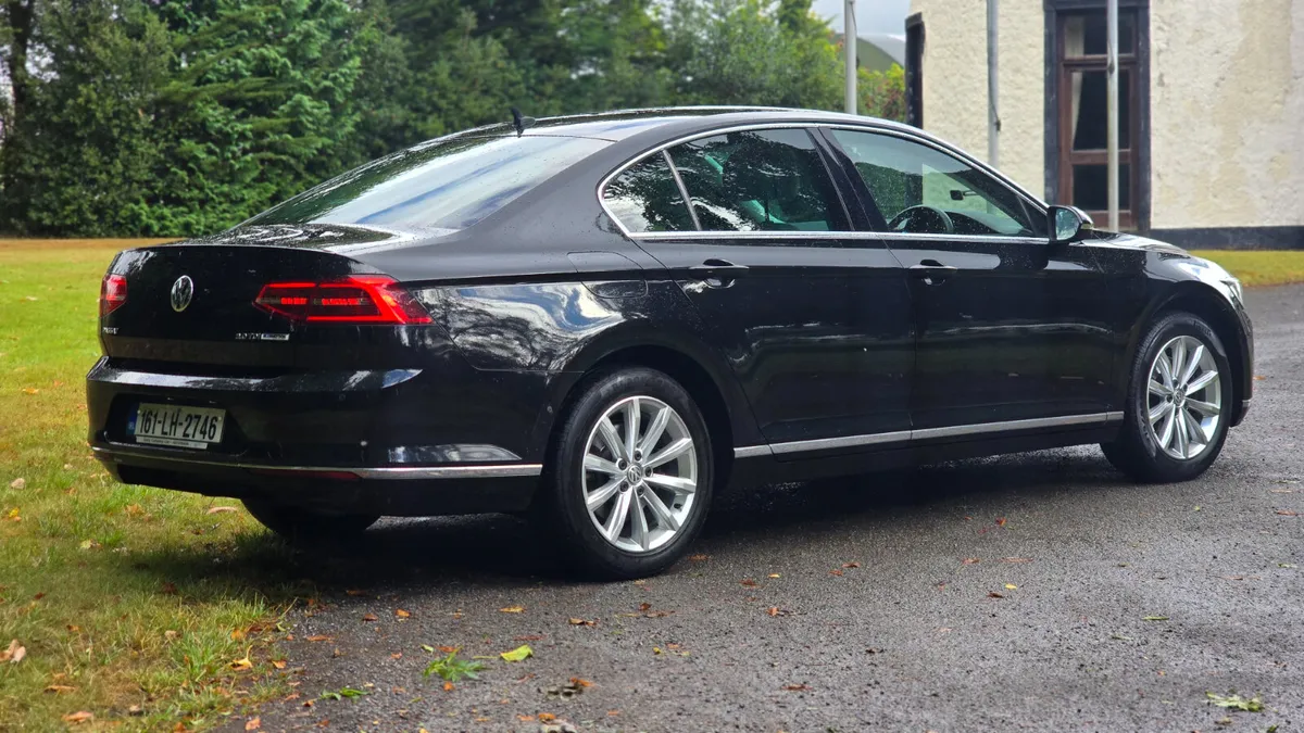 2016 Volkswagen Passat 2.0 TDI 150BHP HIGHLINE - Image 4