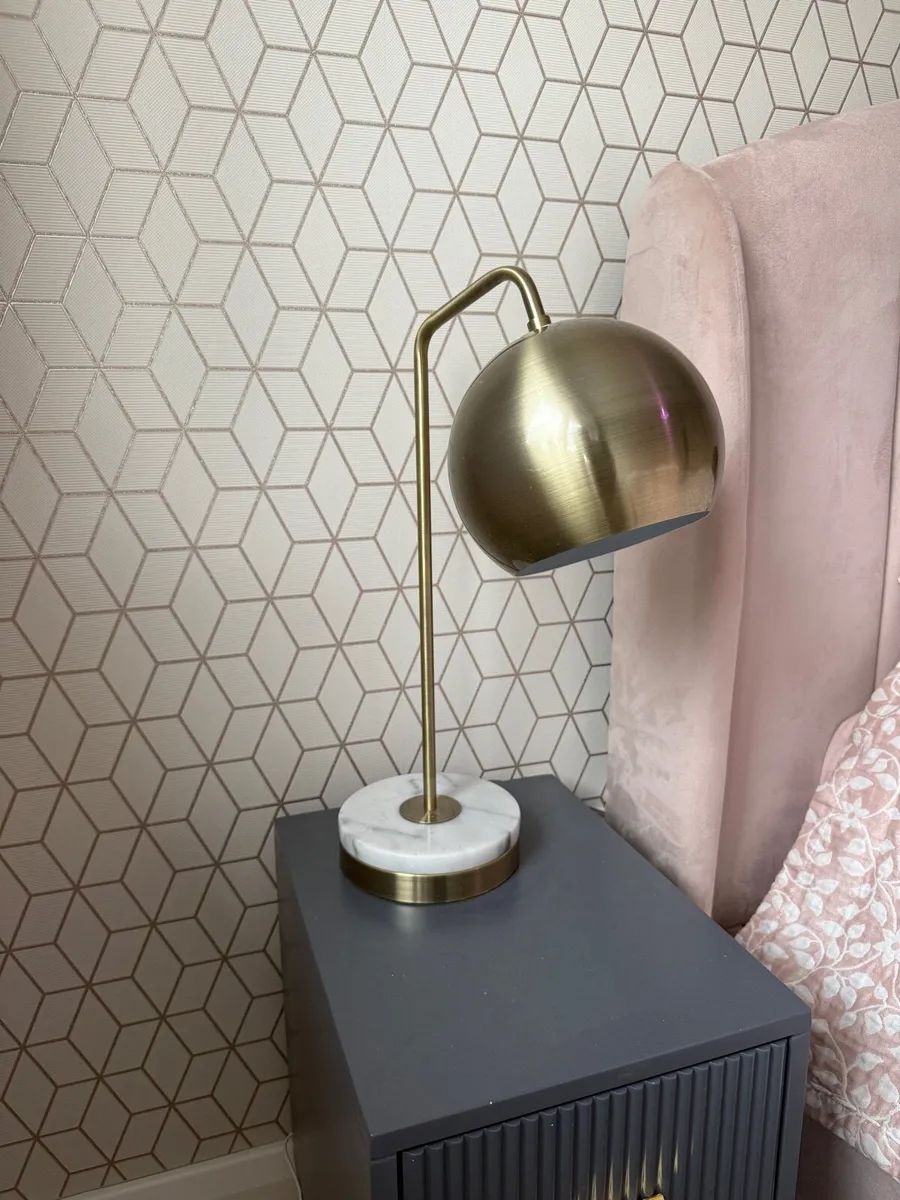 Bed light - Image 1