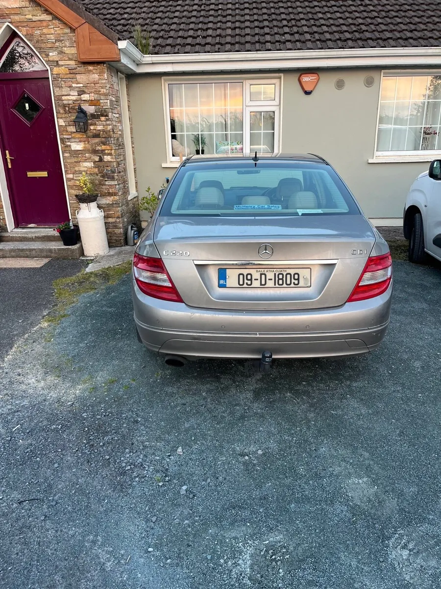 Mercedes C220 diesel 2009 Automatic - Image 1