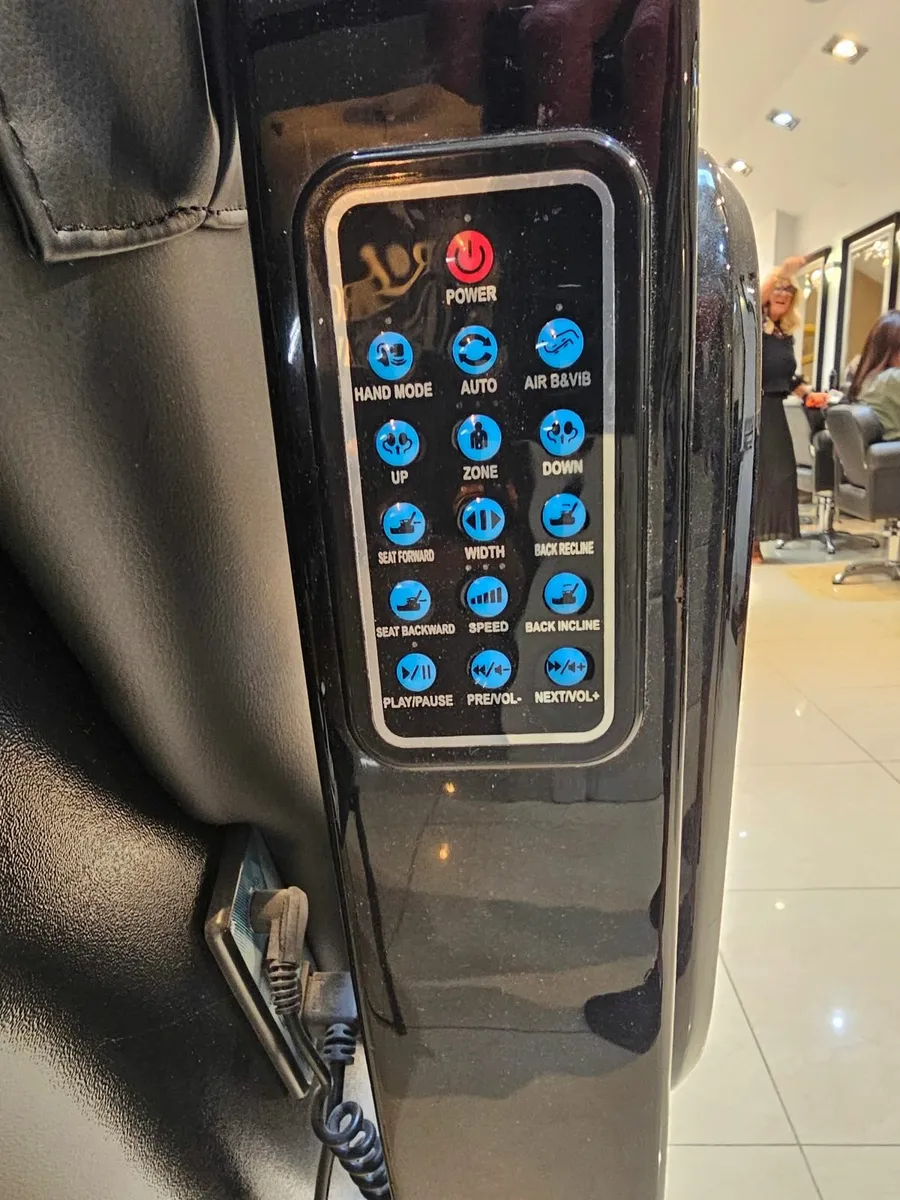 Pedicure/massage chair - Image 3