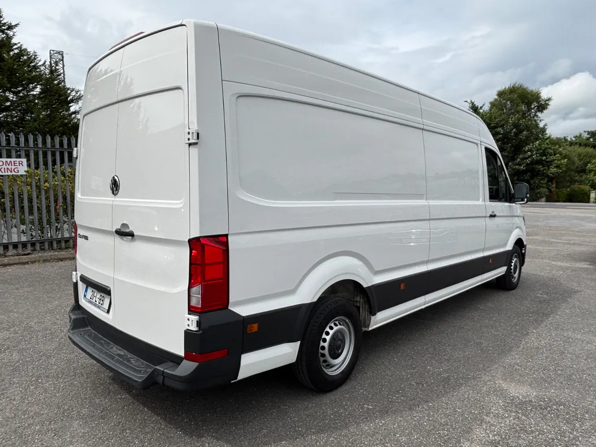 2.0 TDI 35 LWB - SAVE 2000eur - Image 3
