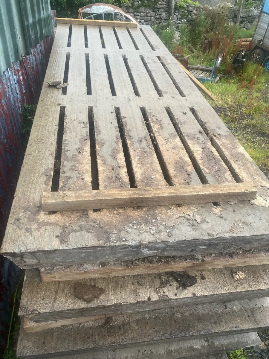 Cattle slats - Image 1