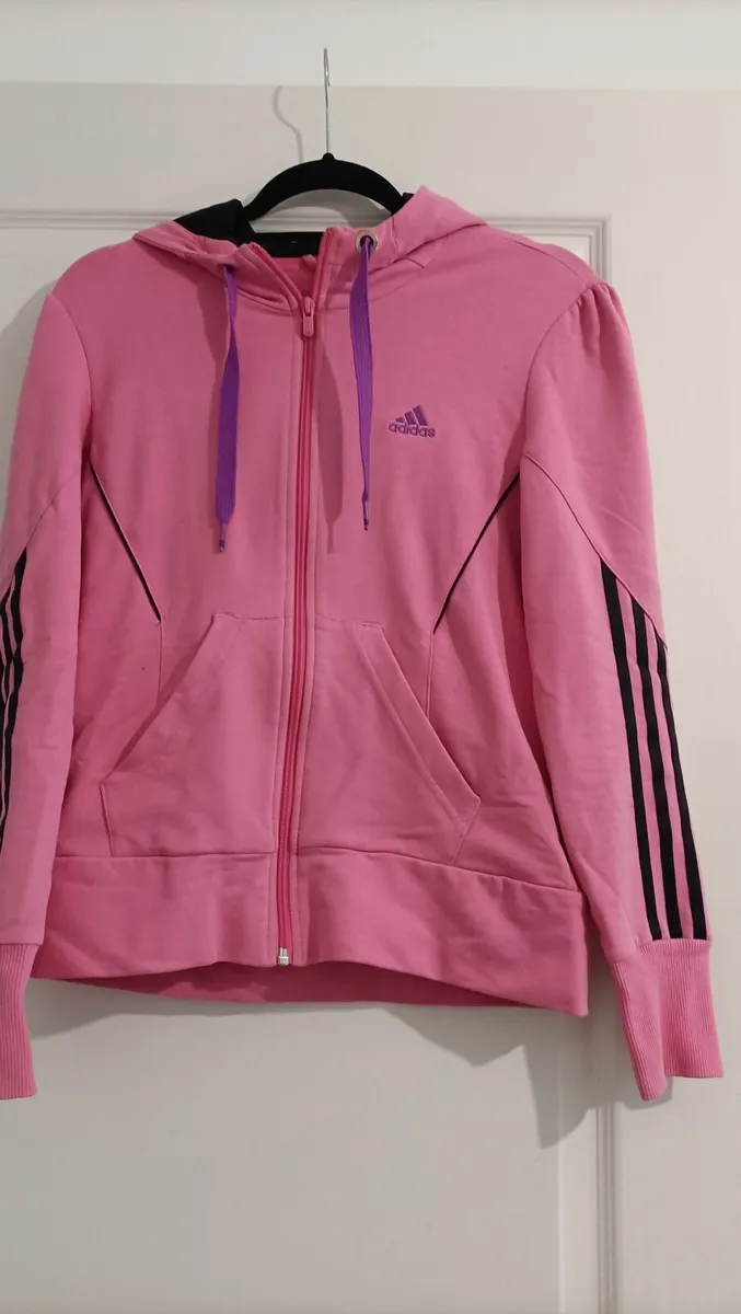 Woman's clothes - Image 2