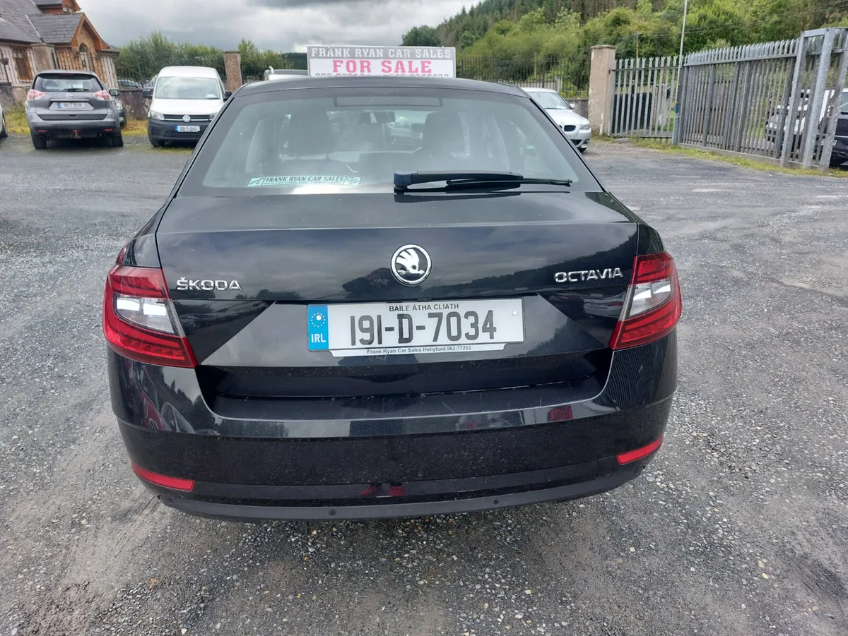 Skoda Octavia 2019 - Image 3