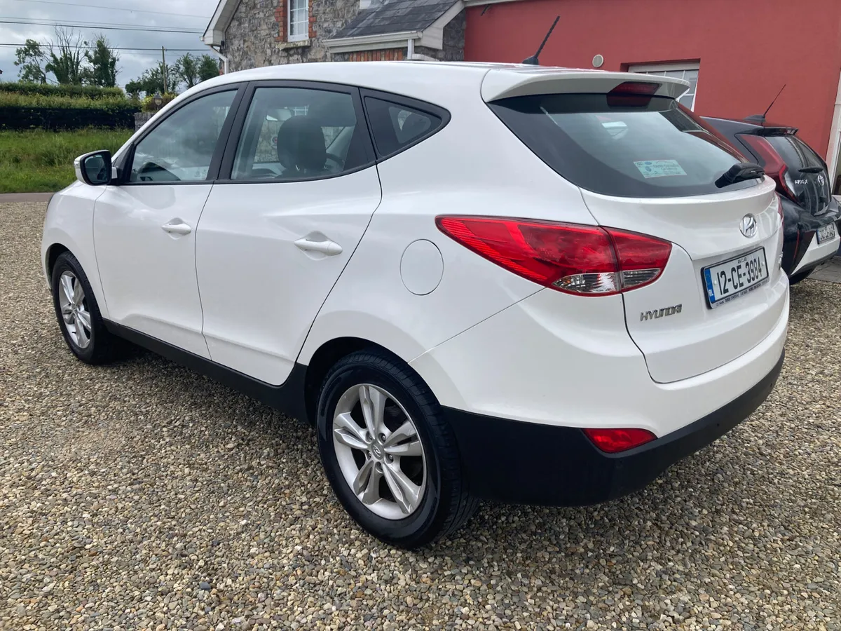 Hyundai ix35 2012 Diesel - Image 3