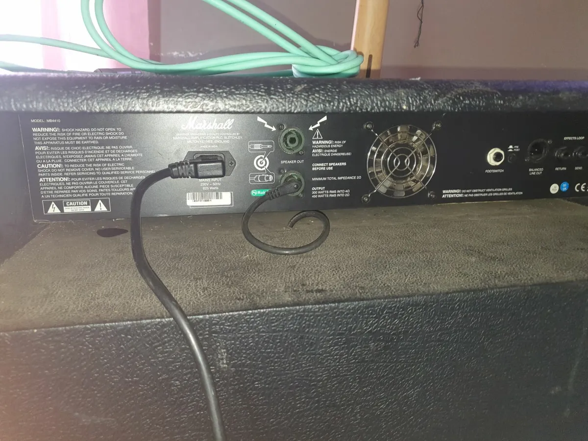 Bass Guitar and amplifier 400w - Image 4