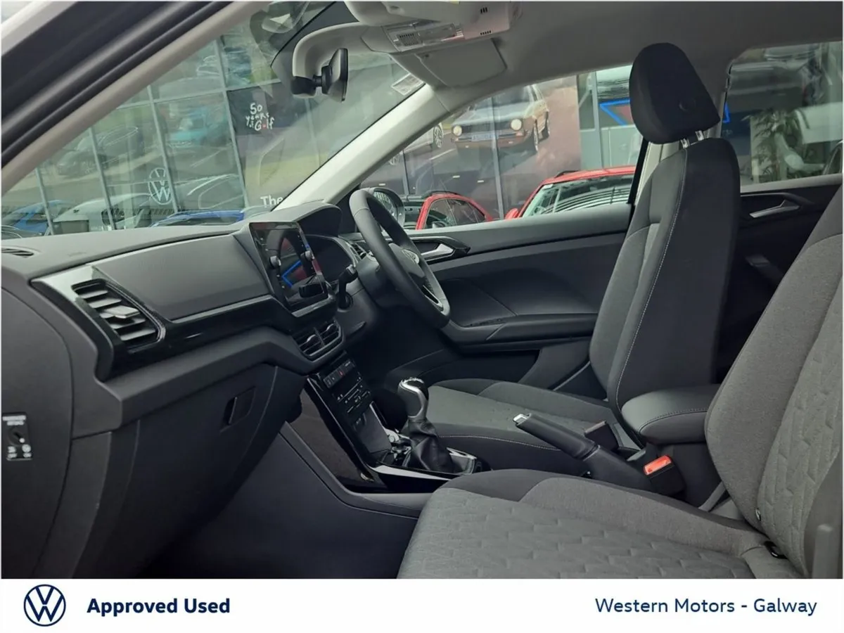 Volkswagen T-Cross T-cross Edition 75 - Reversing - Image 4