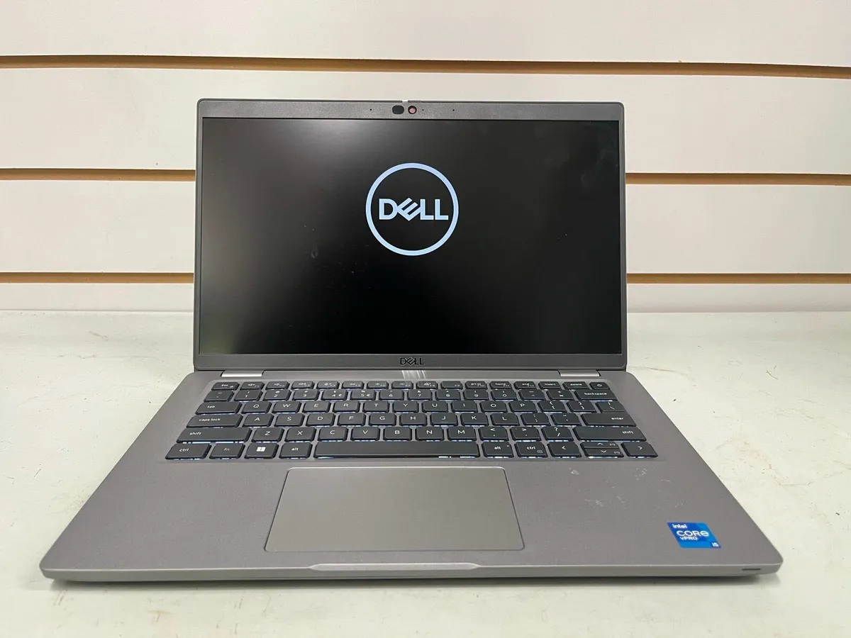 Dell Laptop - Image 1