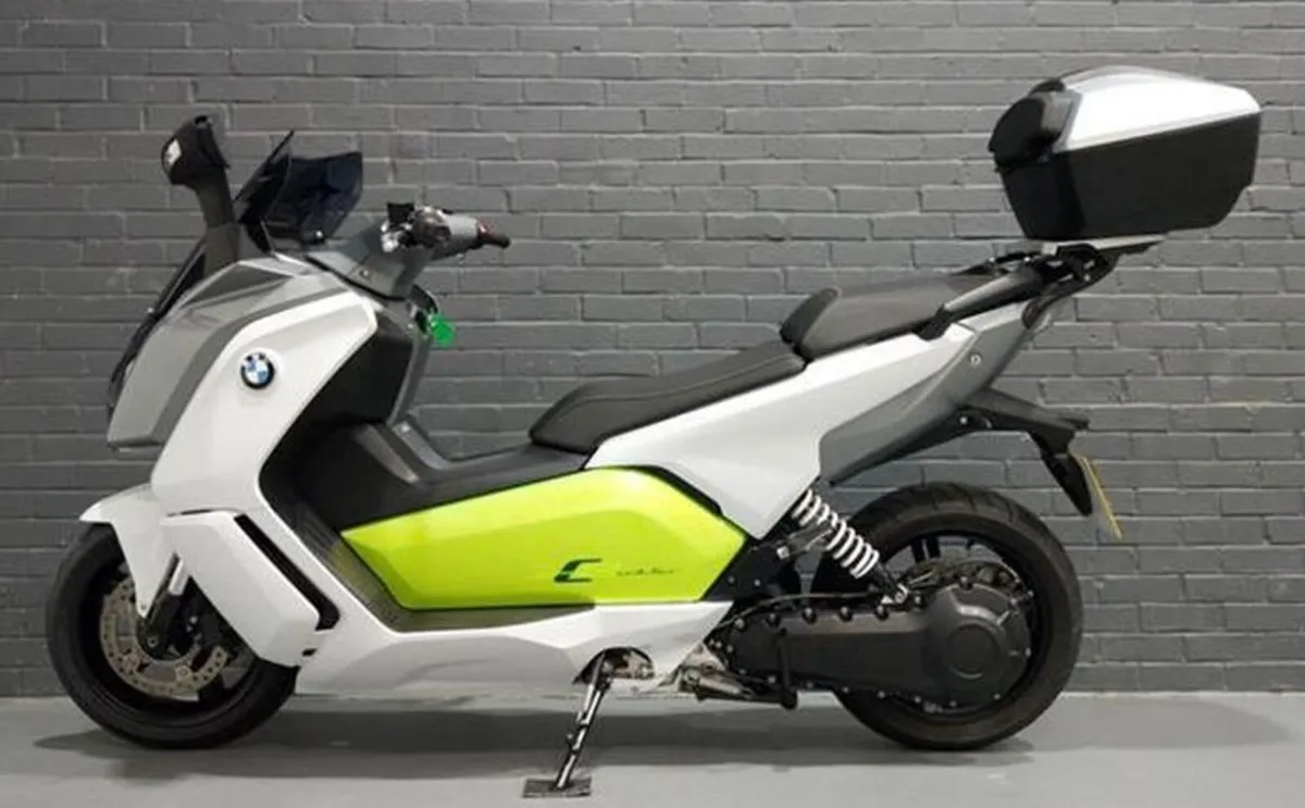 BMW C EVOLUTION ELECTRIC SCOOTER - Image 2
