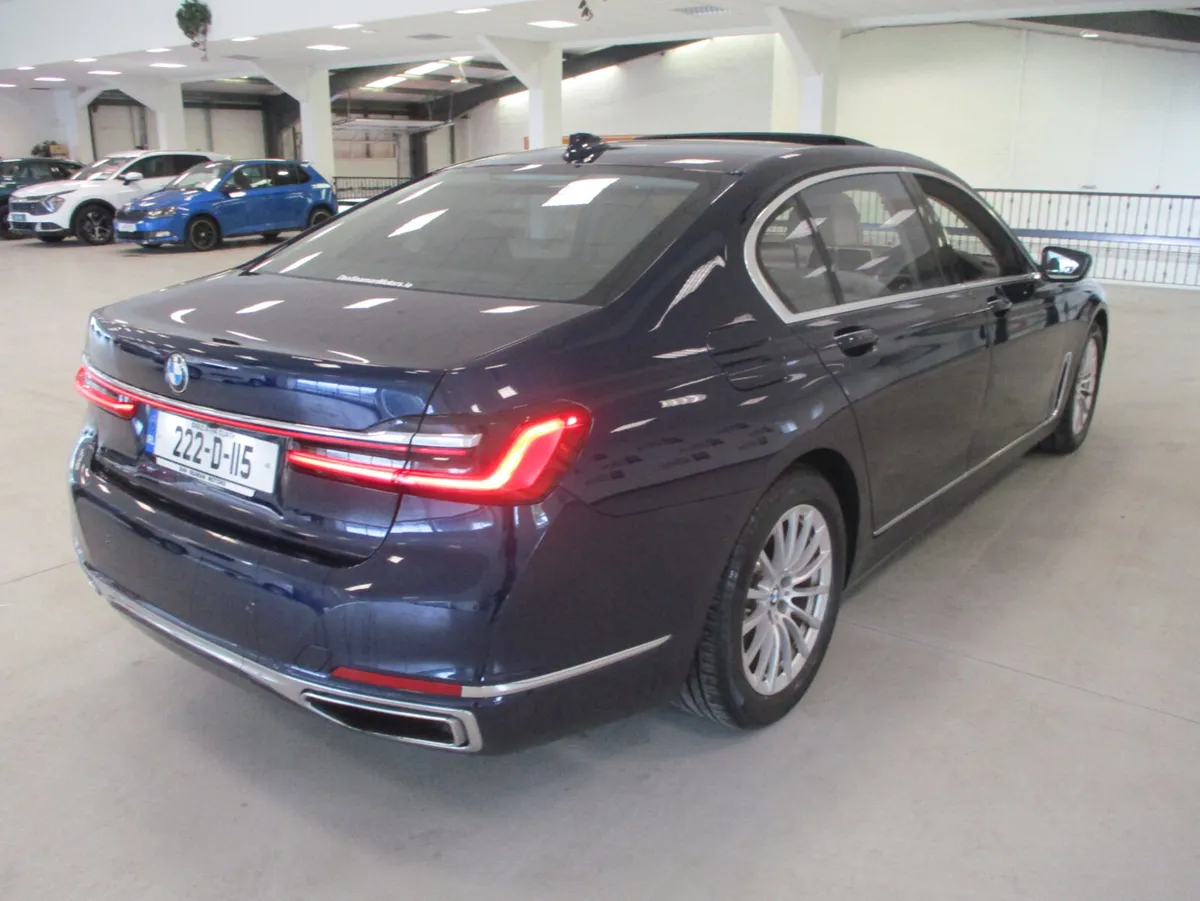 BMW 730D LWB-Series 2022 - Image 4